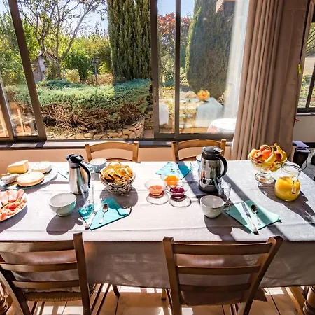 D'hotes Au Chant Des Vents ベッド・アンド・ブレックファスト Thurageau